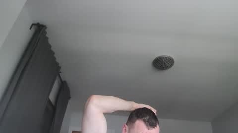 Snapshot of sexbrute chatting on 05.19.26 sexbrute online show from 05.19.26