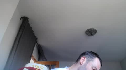 Snapshot of sexbrute chatting on 06.19.26 sexbrute online show from 06.19.26