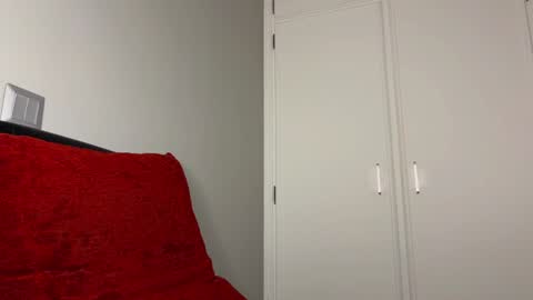 Lucenzo  online show from 01.04.25