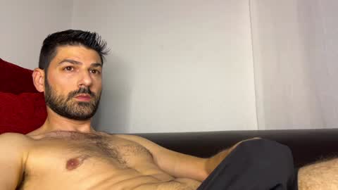 Lucenzo  online show from 01.20.25