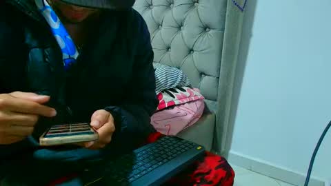 sexiboi_ online show from 12.16.25