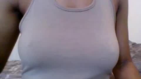 Snapshot of sexicaramel_ chatting on 12.17.24 sexicaramel_ online show from 12.17.24