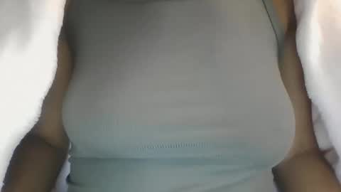 Snapshot of sexicaramel_ chatting on 06.07.26 sexicaramel_ online show from 06.07.26