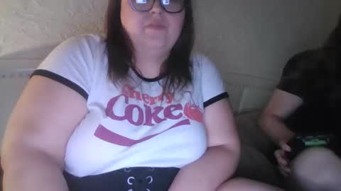 Snapshot of sexiicouple4u69 chatting on 02.24.26 sexiicouple4u69 online show from 02.24.26
