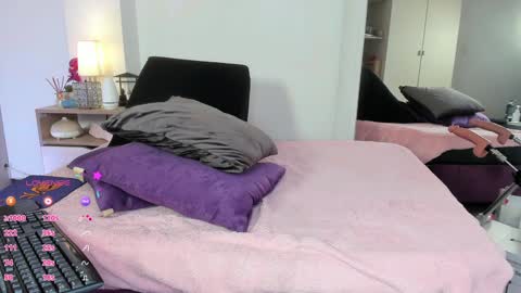 Rosa  online show from 01.23.25