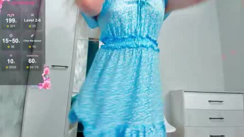 Snapshot of sexkarina1 chatting on 10.30.25 Sex Kari online show from 10.30.25