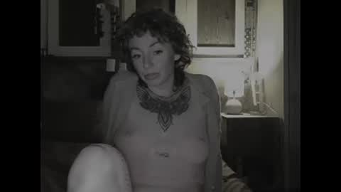 Snapshot of sexnchocolate chatting on 01.05.25 Trixy Rose online show from 01.05.25