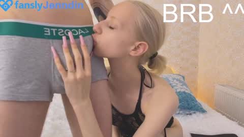 Snapshot of sexplace_ chatting on 02.21.25 Jennis and OliverPvt is open online show from 02.21.25