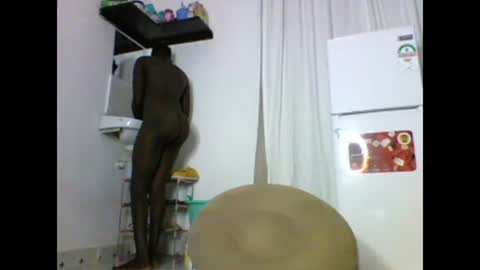 sexqueen02 online show from 02.04.25