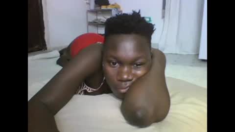 sexqueen02 online show from 02.12.25