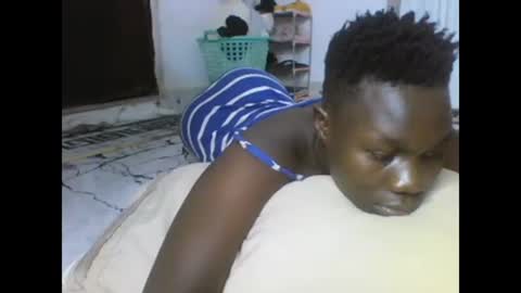 sexqueen02 online show from 02.17.25