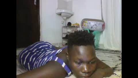 sexqueen02 online show from 02.18.25