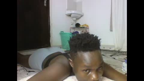 sexqueen02 online show from 02.20.25