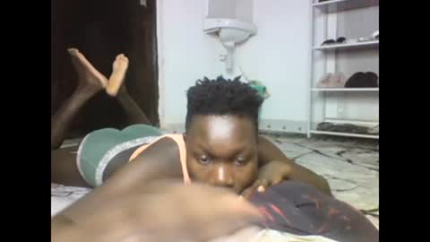 sexqueen02 online show from 02.27.25