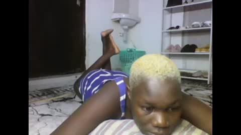 sexqueen02 online show from 03.03.25