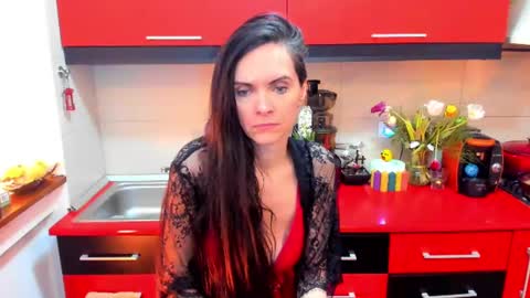 Snapshot of sexqueen1111 chatting on 02.05.25 sexqueen1111 online show from 02.05.25
