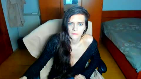 sexqueen1111 online show from 04.28.26