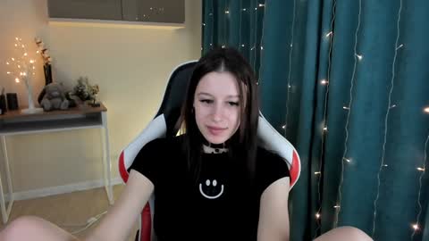 sextezi online show from 12.18.24