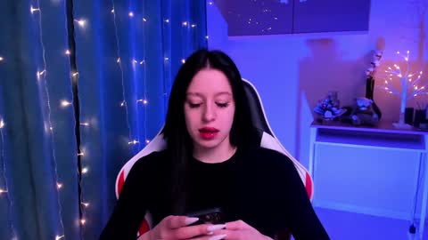 sextezi online show from 12.22.24