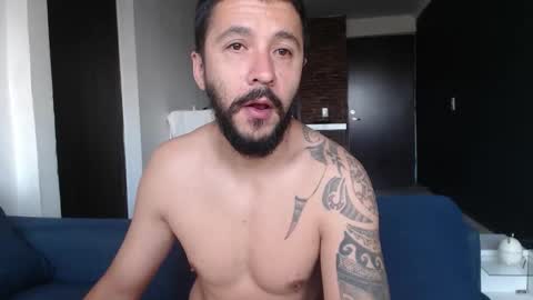 Snapshot of sexual_devils chatting on 11.17.25 sexual_devils online show from 11.17.25