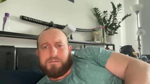 Snapshot of sexxfreak21 chatting on 12.17.24 sexxfreak21 online show from 12.17.24