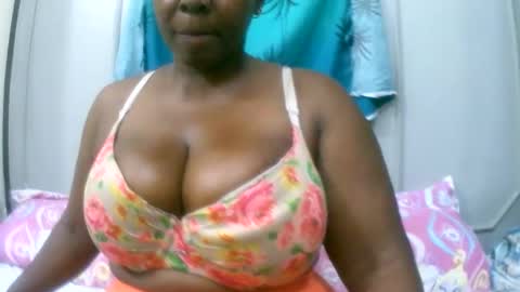 sexxi_ebony online show from 11.09.25