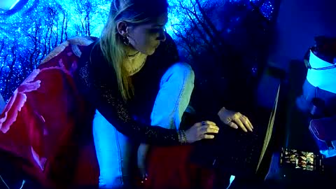 Leeah CloudZzz online show from 03.22.26