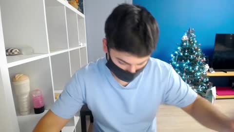 Tommy online show from 12.31.24