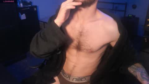 Snapshot of sexxxysiul chatting on 10.04.25 SiuL online show from 10.04.25