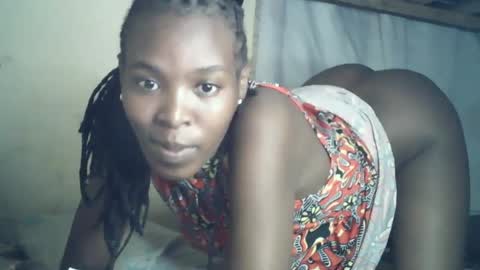 sexxy_curvy23 online show from 06.12.26