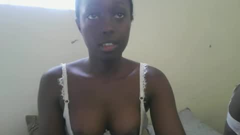 sexxy_kyla online show from 10.15.25