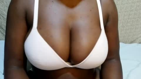 Snapshot of sexxy_maya1 chatting on 07.30.26 sexxy_maya1 online show from 07.30.26