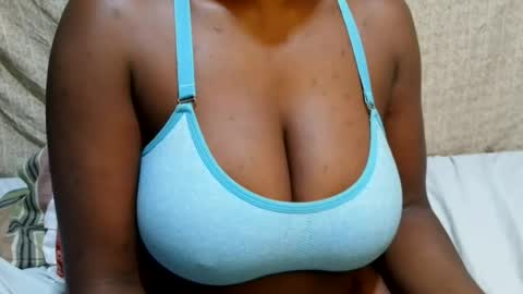 Snapshot of sexxy_maya1 chatting on 08.02.26 sexxy_maya1 online show from 08.02.26