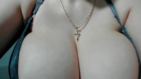 Snapshot of sexxymeriemm chatting on 05.11.26 sexxymeriemm online show from 05.11.26