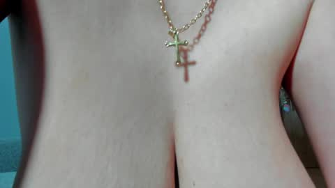 Snapshot of sexxymeriemm chatting on 05.15.26 sexxymeriemm online show from 05.15.26