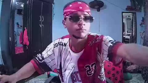 Sebastian online show from 03.08.26