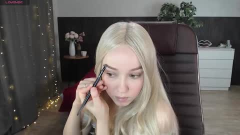 Alexia online show from 09.26.25