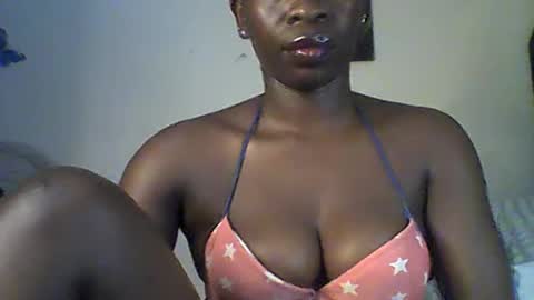 Snapshot of sexy_annbel chatting on 07.06.26 Ann online show from 07.06.26