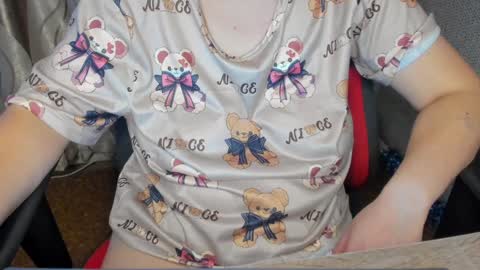 Jessica  Face only in pvt or in snapchat Dont ask more.... online show from 01.04.25