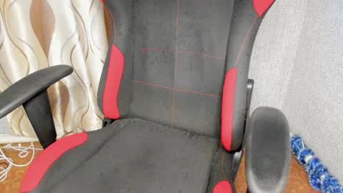 Jessica  Face only in pvt or in snapchat Dont ask more.... online show from 01.08.25