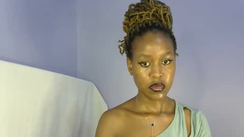 kiki online show from 09.30.25