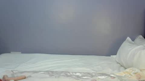 Snapshot of sexy_b7 chatting on 07.16.26 kiki online show from 07.16.26