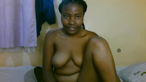 Snapshot of sexy_banice chatting on 06.12.26 sexy_banice online show from 06.12.26