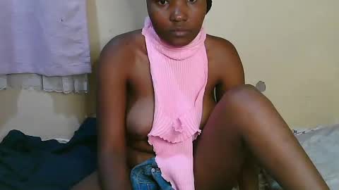 Snapshot of sexy_banice chatting on 06.16.26 sexy_banice online show from 06.16.26