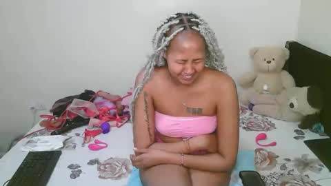 sexy_bluegirl online show from 05.13.26