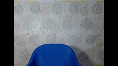 sexy_bluey247 online show from 09.12.25