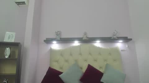 sexy_candy18x online show from 02.10.26