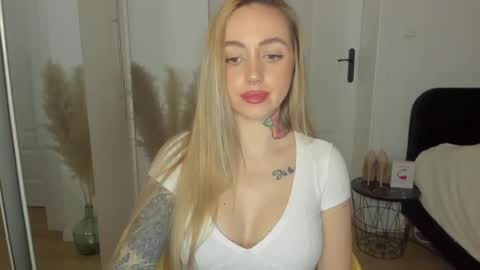 C o r a l i e online show from 02.27.25