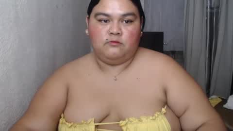Snapshot of sexy_devotion chatting on 04.22.26 ALFREA online show from 04.22.26