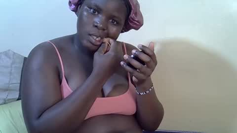 Snapshot of sexy_ebony20 chatting on 02.09.25 ebony online show from 02.09.25